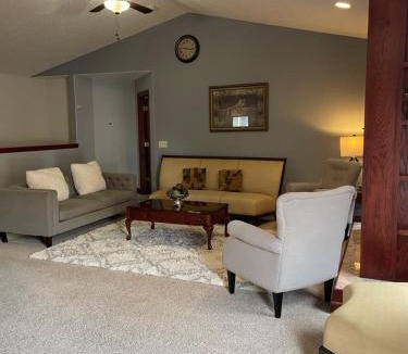 Urbandale House | Urbandale Ranch