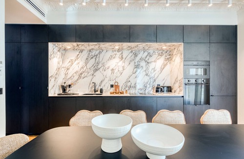 Arsenal Apartment | UrbanFlat 225 - Luxury 4 Bedroom Apartment - Bastille