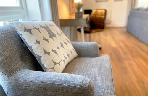 Yeovil Apartment | Urbanside Penthouse