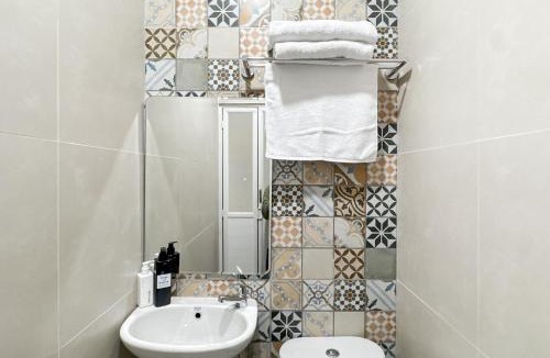 Bandung Hotel | Urbanview Daily Guest House Pasteur Bandung