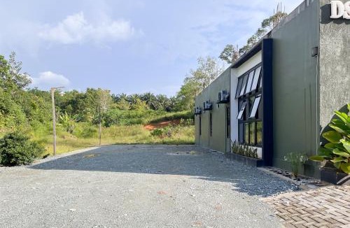 Lawe-lawe Hotel | Urbanview DSulthan Guest House Syariah IKN