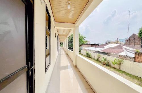 Medan Hostel | Urbanview Hotel MD Residence