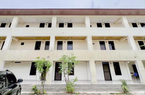 Medan Hostel | Urbanview Hotel MD Residence