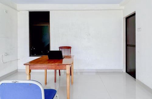 Medan Hostel | Urbanview Hotel MD Residence
