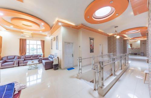 Tegal Hotel | Urbanview Hotel Rifal Home Tegal