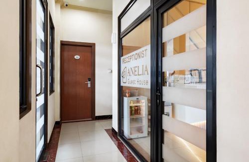 Samarinda Hotel | Urbanview Hotel Syariah Anelia 2 Samarinda by RedDoorz