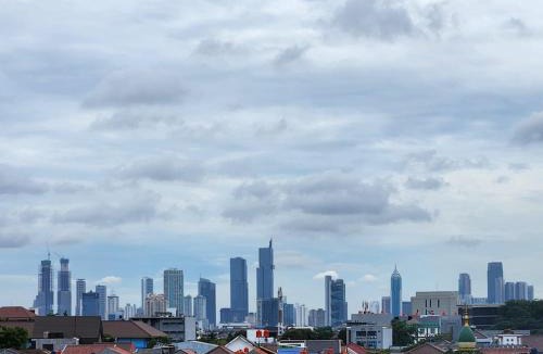 Jakarta Hotel | Urbanview Syariah Kost D33 Hutan Kota Srengseng