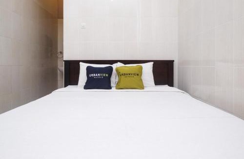 Borobudur Hotel | Urbanview Syariah Wisma Wongso Borobudur