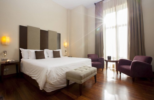 Santurtzi Hotel | URH Palacio de Oriol Hotel