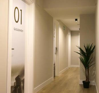 Uribarri House | Uri Hostel Bilbao Rooms BBI00060 Self check in