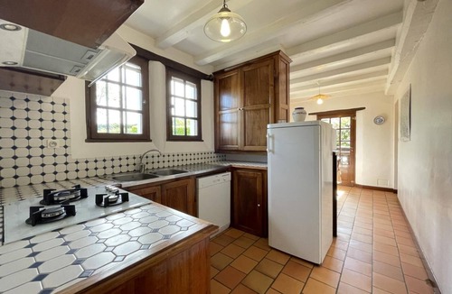 Irissarry House | Urtxoa - Irissarry - Gîte