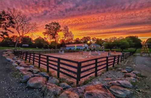 Beaverdam Lake-Salisbury Mills House | Cozy Getaway on a 50 Acre Historic Ranch