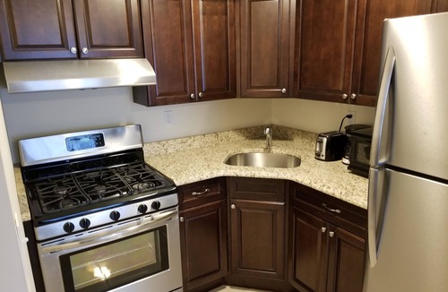 St. George House | FREE Access to Manhattan with FREE Parking