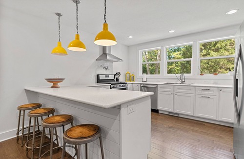 Shorewood-Tower Hills-Harbert House | Sawyer Retreat/3 bdrm/3 ba, heated pool, fire pit, 5 min drive to beach