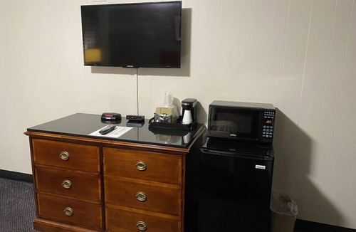 Mount Vernon Hotel | USA Inn