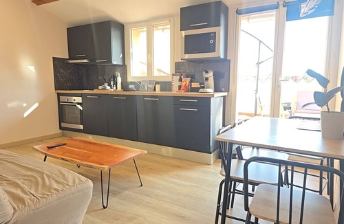 Moyen-Vernet Apartment | USAP : T2 avec grande terrasse et Cinéma