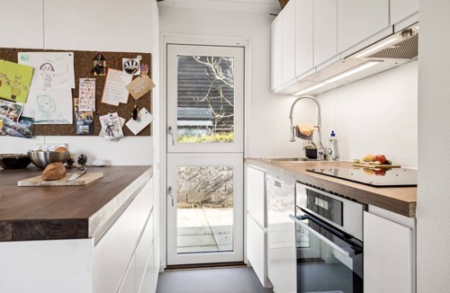 Lyngsbæk Strand House | "Usbjorn" - 500m from the sea by Interhome
