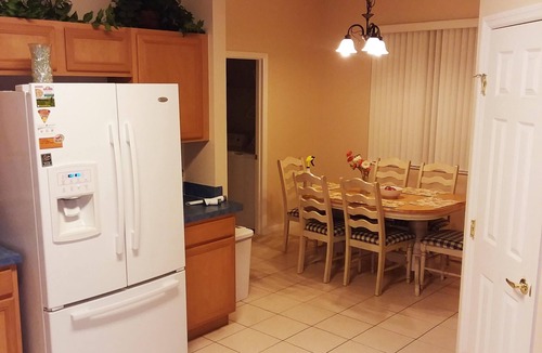 Calabay Parc House | USD 150/night Private and Spacious 4BR/3BA 15 min from Disney, Pool.