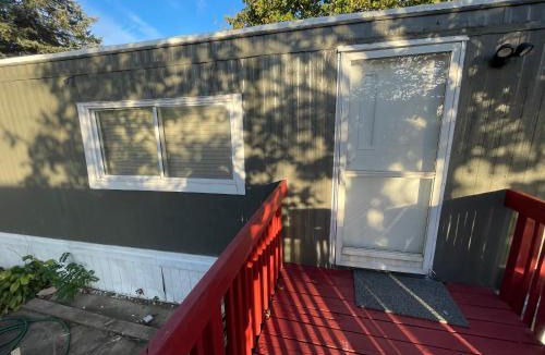 Drayton Plains Villa | USS Clarkston Home