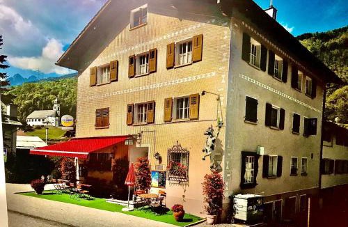 Tavanasa Bed & Breakfast | Ustria Crusch Alva
