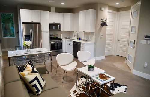 Hancock House | UT; HOME WITH FREE BREAKFAST & LATE CHECKOUT