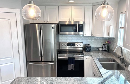 North Salt Lake House | Utah Haven - 4-Bed - 12 Mins to Airport/Downtown