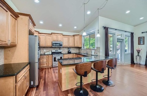 Olympia House | Utopia Luxury Stay - Olympia