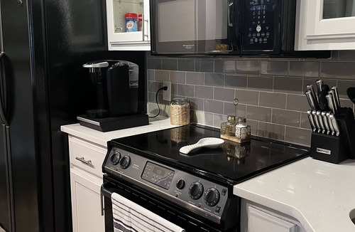 Mid America Condo | Utopia on Lake Hamilton