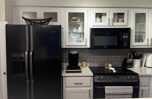 Mid America Condo | Utopia on Lake Hamilton