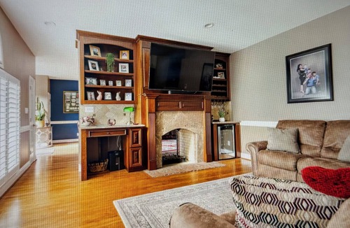 New London House | Uwharrie Point, Wine,SoakingTub,Relax,Fire Pit, Play!