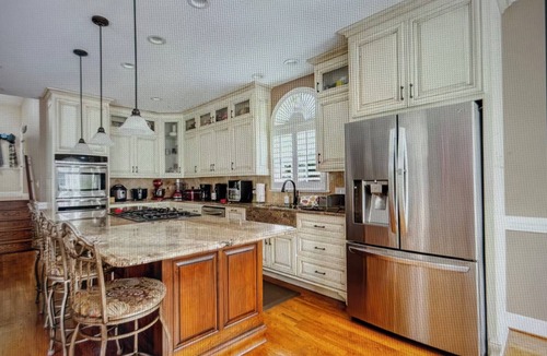 New London House | Uwharrie Point, Wine,SoakingTub,Relax,Fire Pit, Play!