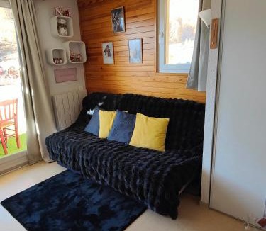 Allos Apartment | véritable 2 pièces, vue panoramique