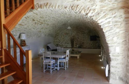Cavillargues Apartment | Véritable mas provençal avec 3 logements en pleine nature