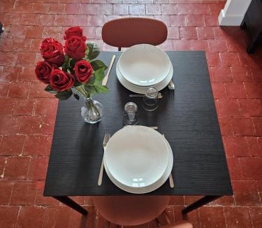 Beaupreau Apartment | V and Vendetta - Wifi fibre,Linge,Centre ville