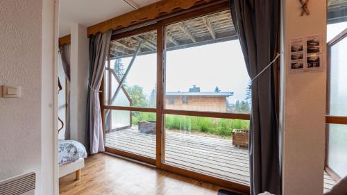 Chamrousse Apartment | V du Bachat - SILENE A05 - 6 pers