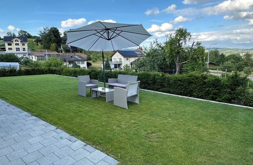 Bottstein House | V.I.P. Apartment