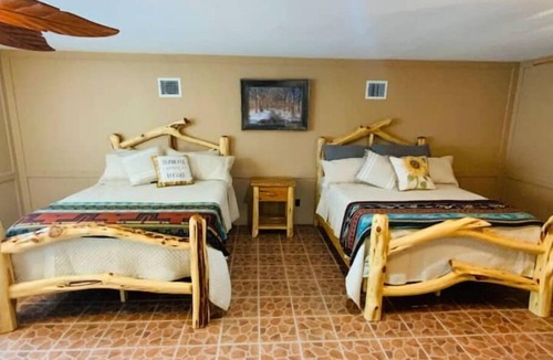 Tarpley Other | V&R Sky Ranch~Hot Tub~Starry Skies~Dry Sauna~