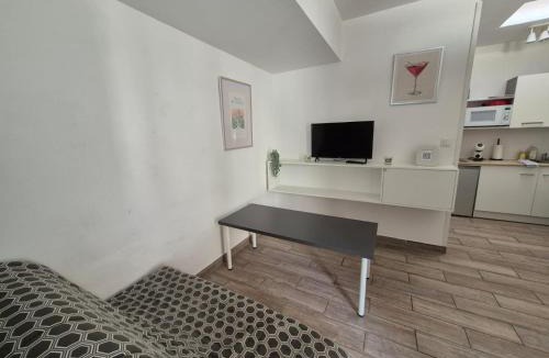 Cambrai Apartment | V17 Evalley, proche grands axes idéal PRO