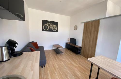 Valence Apartment | V2 Studio avec balcon, plein centre - 5 min Golfech