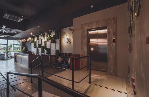 Masai Hotel | V3 Hotel & Residence Seri Alam