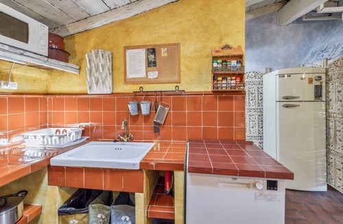 Sant Joan de Les Abadesses House | Vacation Home "Els Mossos, El Reixac Casa Rural" with Mountain View, Shared Pool & Wi-Fi
