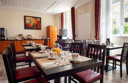 Dinan House | Vacancéole - Dinan Duguesclin