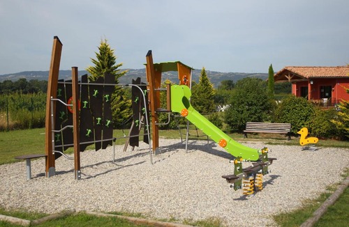 Chateauneuf-sur-Isere Hotel | Vacancéole - Le Domaine du Lac