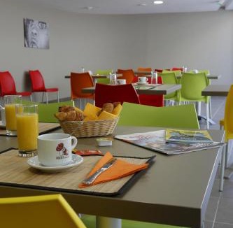 Saint-Jean-de-Vedas Apartment | Vacancéole - Le Terral - Montpellier Sud