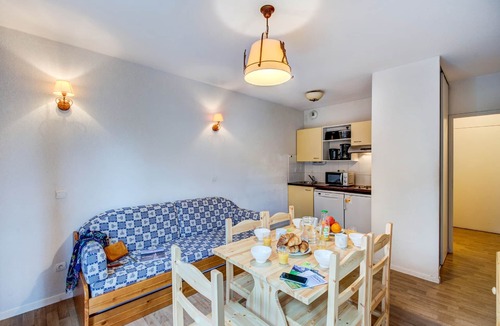 Bagneres-de-Luchon House | Vacancéole - Résidence Illixon