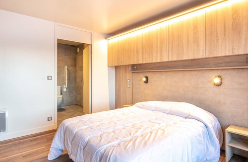 Doucy-Combelouviere Hotel | Vacanceole - Résidence Beauregard