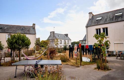 Cleden-Cap-Sizun Apartment | Vacances à l'école !