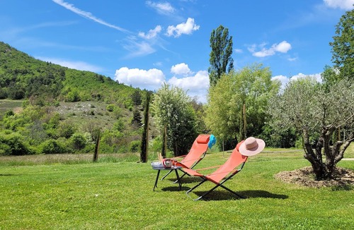 Banon House | Vacances au Soleil Dans Gite Calme et Confortable