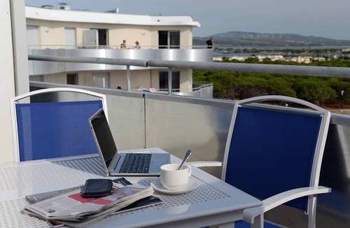 Le Barcares Condo | Vacances en bord de mer en France | Accès Plage