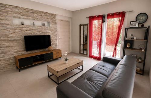Levens House | Vacances en Maison jaccuzi proche nature